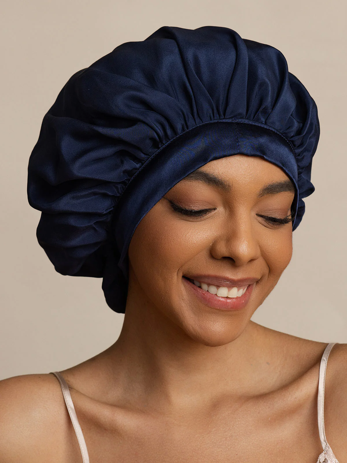 Maulbeerseide-Bonnet für Damen aus 100% Maulbeerseide mit Langen Bändern - Image 16