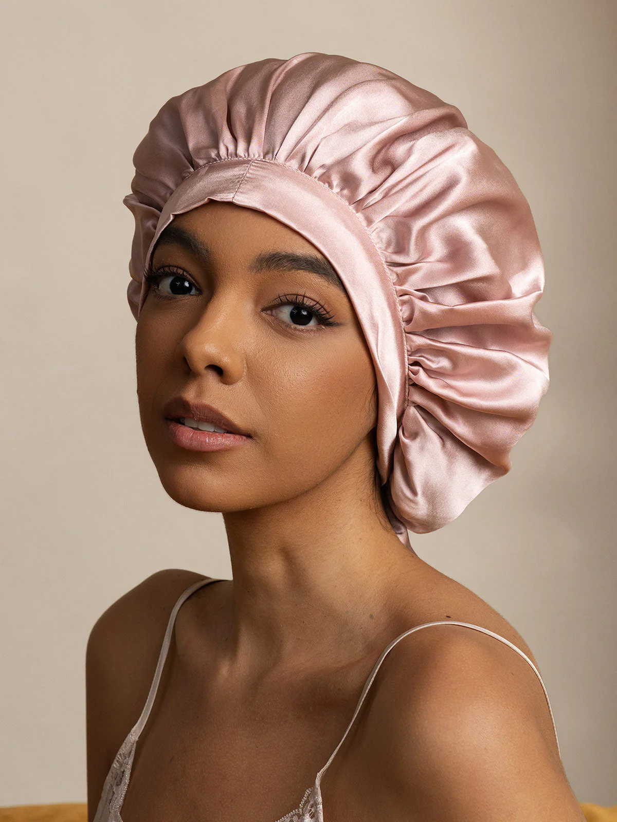Maulbeerseide-Bonnet für Damen aus 100% Maulbeerseide mit Langen Bändern - Image 3