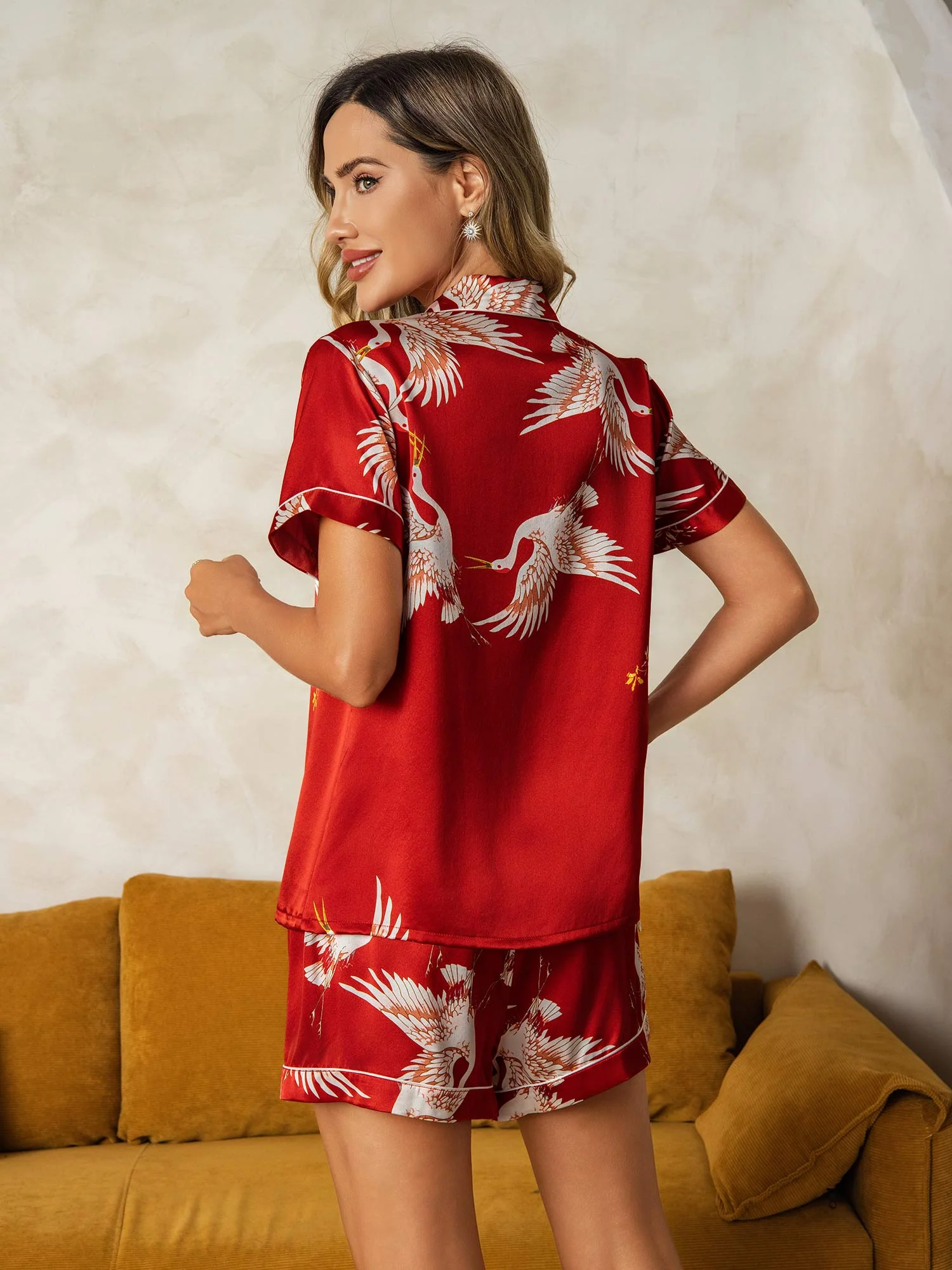 19Momme Damen Reine Seide Kranich Print Kurzarm Notch Kragen Pyjama Set - Image 10
